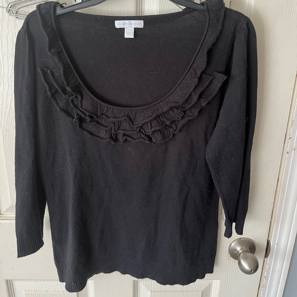 Light weight black sweater. Size medium. NY&Co